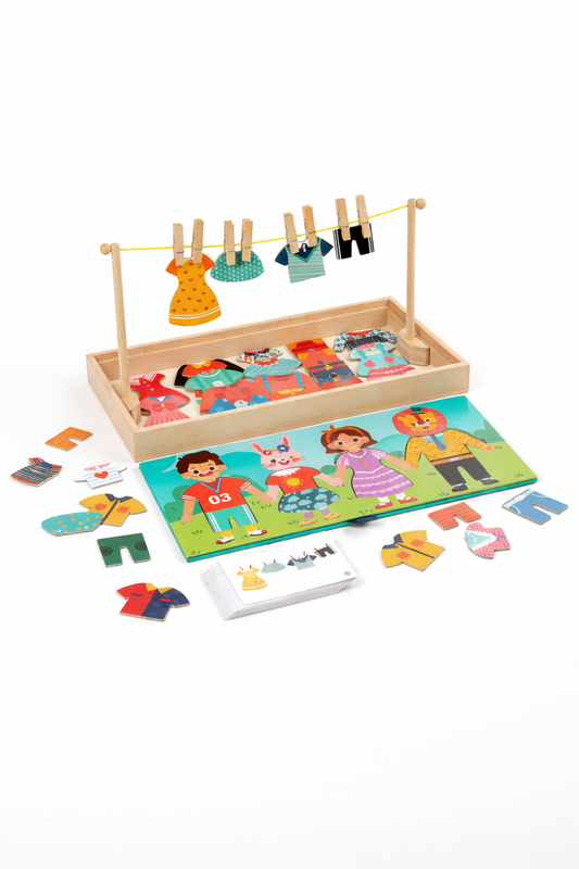 Jogo de Vestir Roupas Montessori - Autonomia e Habilidades Diárias