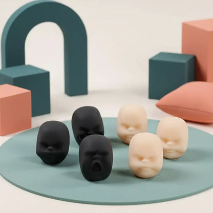 Bola de Apertar com Expressões Faciais em Borracha Macia Incluo - imagem 2